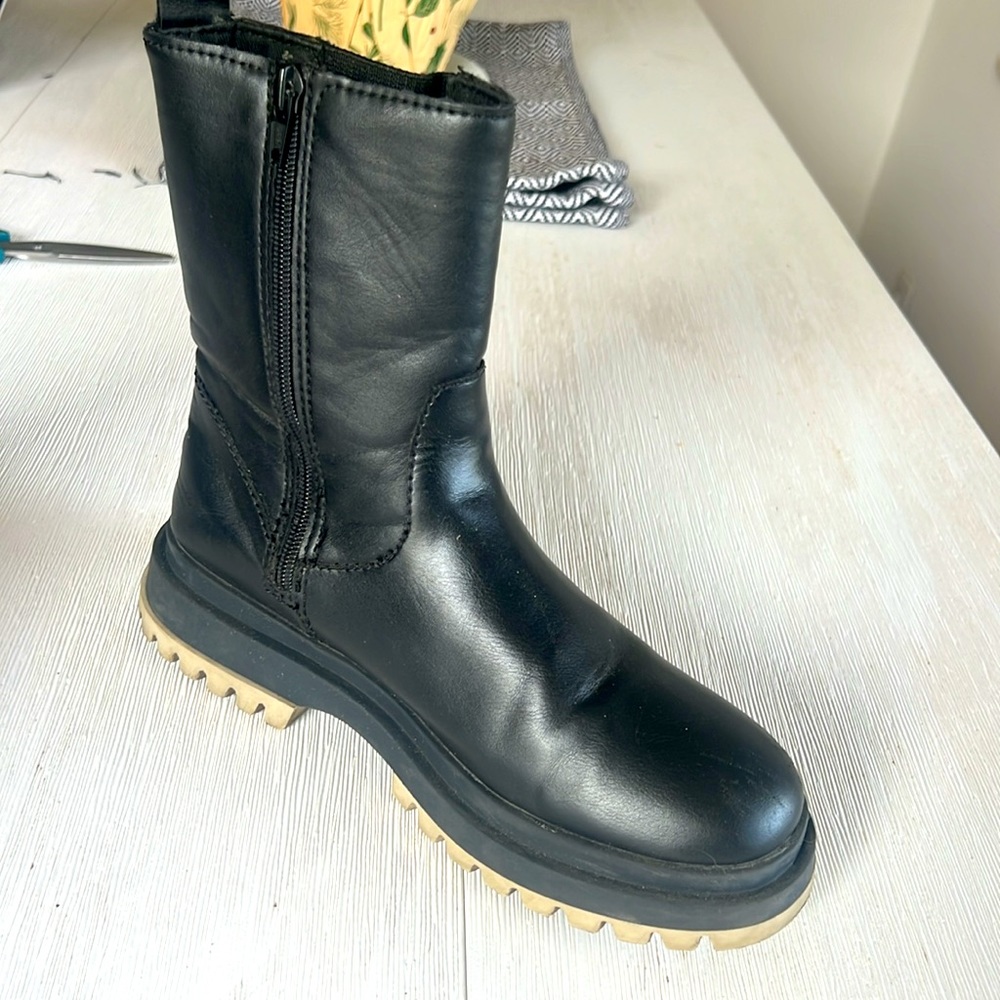 Zara Girls Zip Chelsea/Moto Boots with Lug Sole - Black, Size 37 - Picture 5 of 11